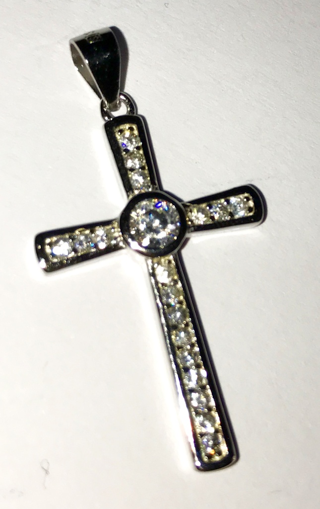 Stříbrný přívěsek kříž se zirkony