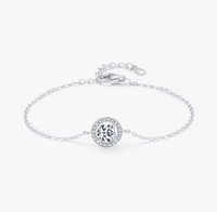 Dámský střibrný náramek s kamínky