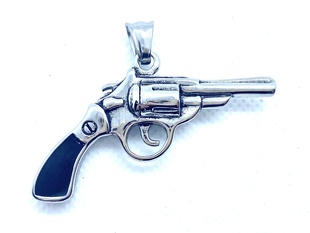 Přívěsek pistole z chirurgické oceli