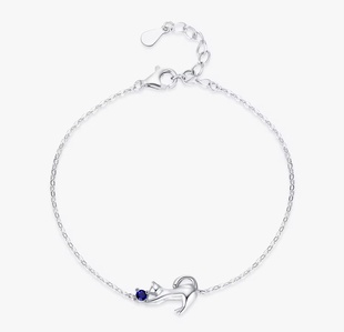 Playful Cat — stříbrný náramek s kočičkou a modrým kamínkem
